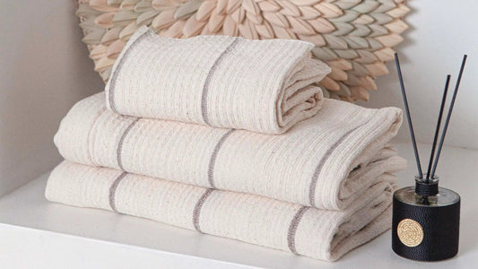 Addis Gray Waffle Weave Bath Towels Set 2